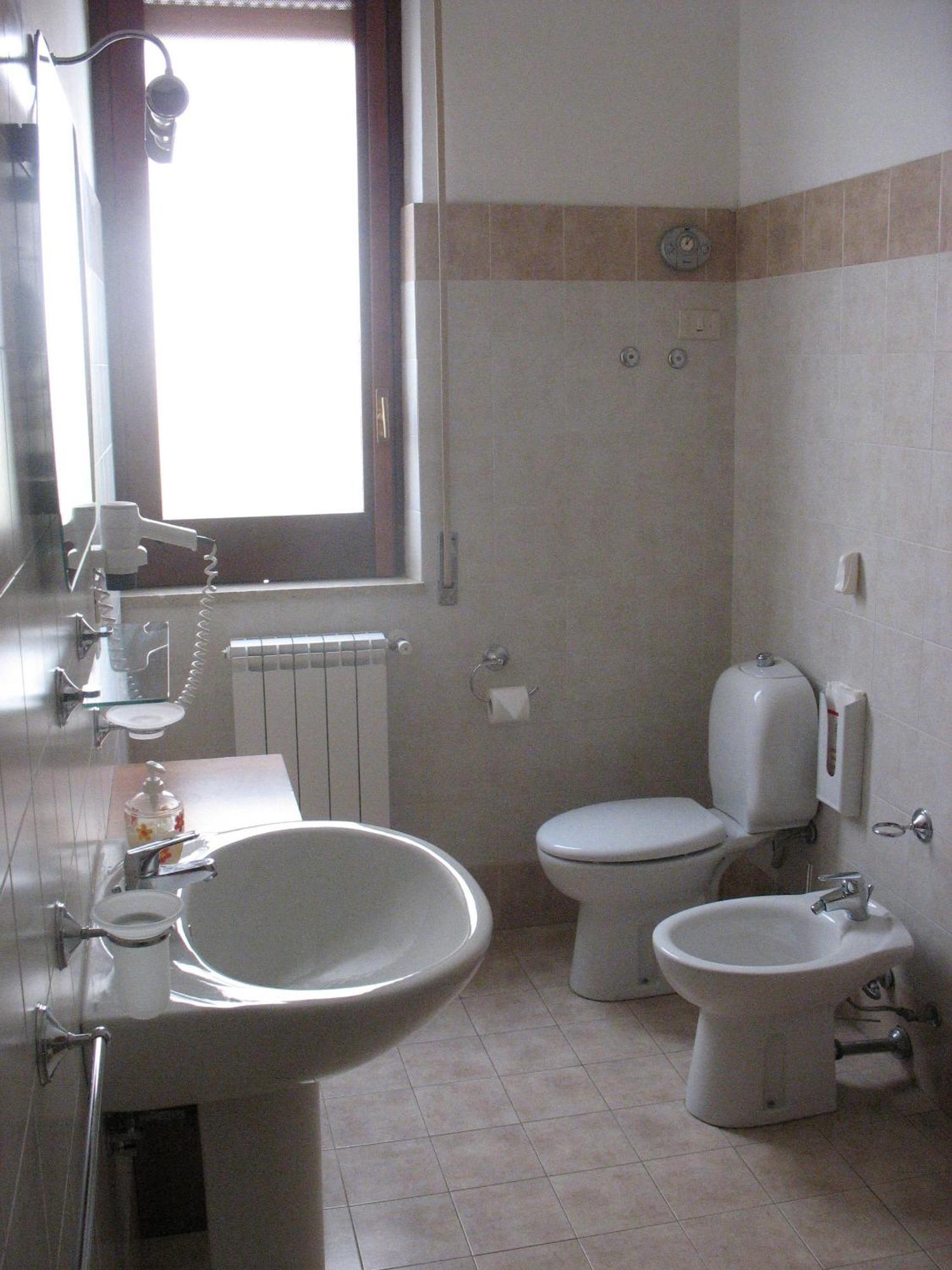 Bed and Breakfast I Colori Del Sole Fiumefreddo di Sicilia Exterior foto
